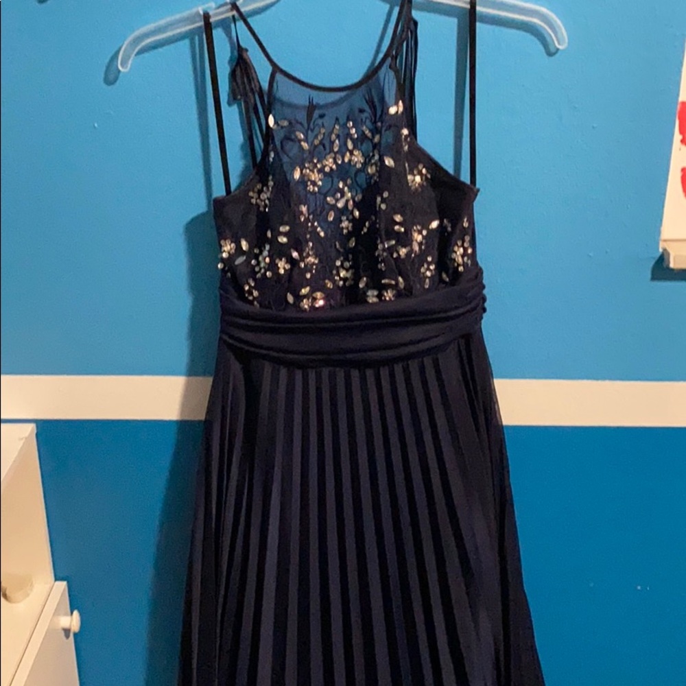 Long dark blue prom dress